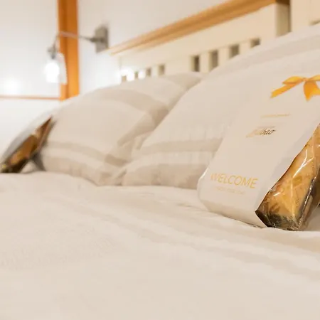 Apartment Ronda Street In The Heart Of Old Town